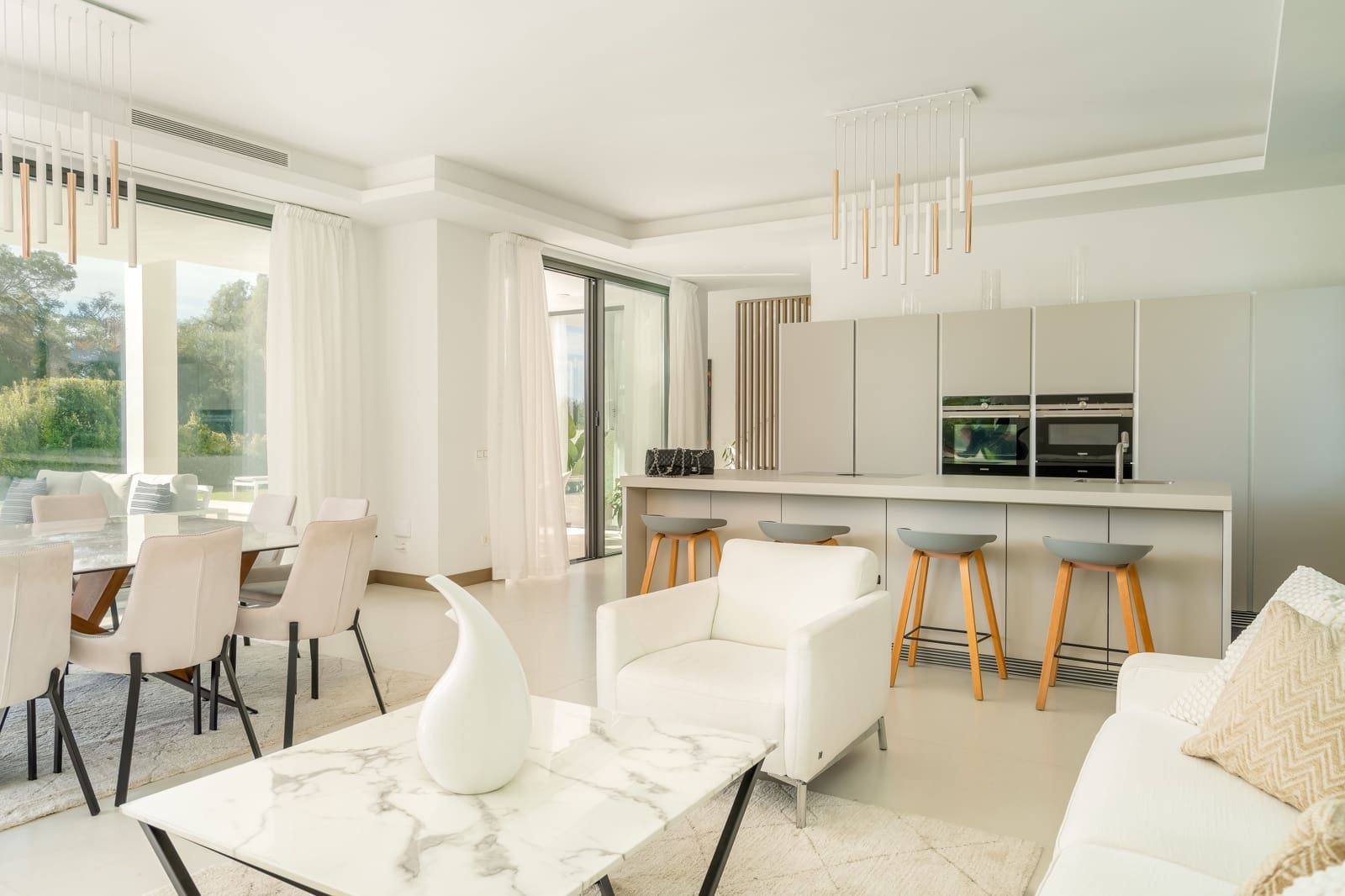 5 makuuhuone Huvila myytävänä paikassa Benahavis mukana uima-altaan - 4 150 000 € (Ref: 9393414)