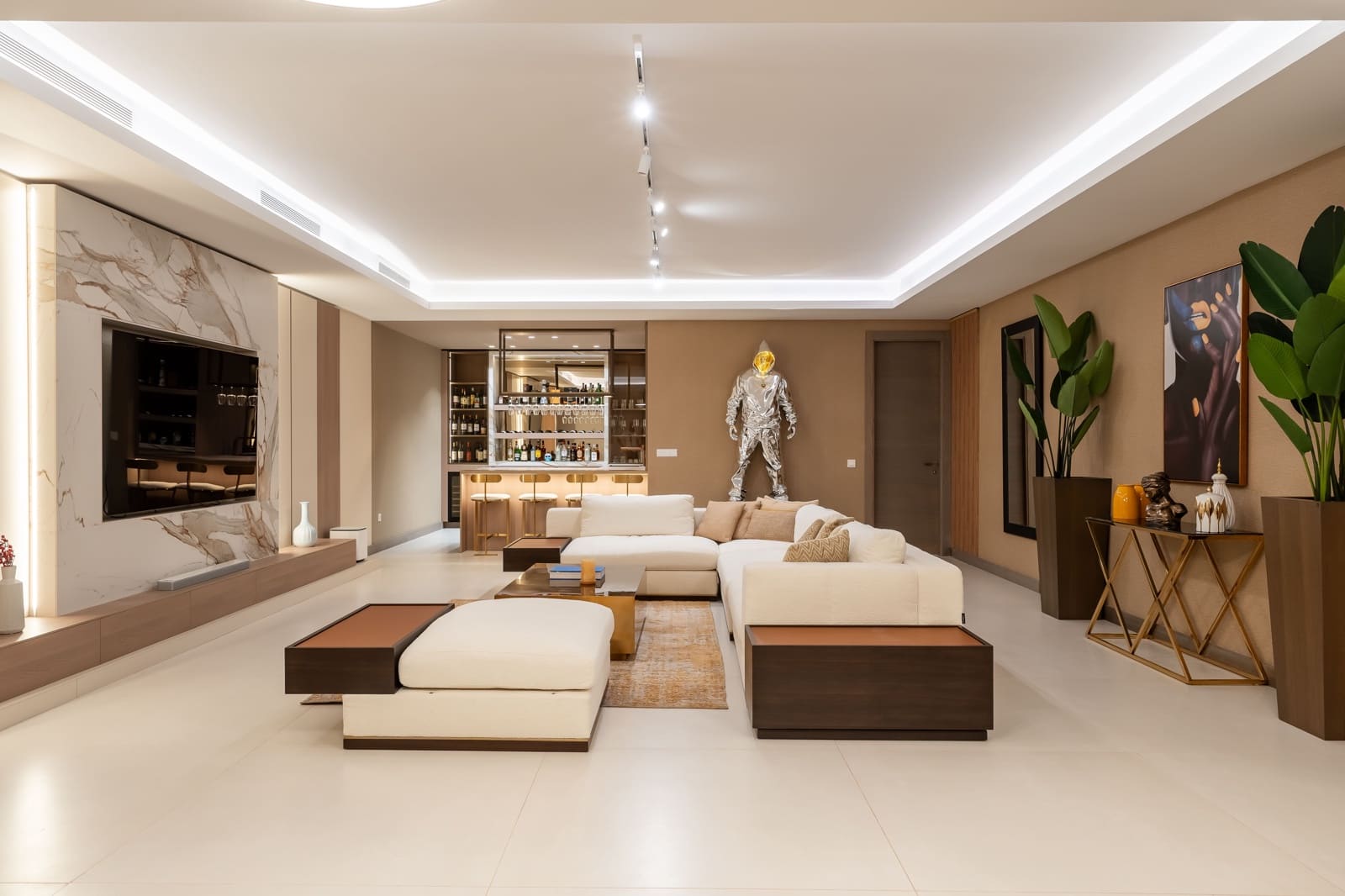 5 makuuhuone Huvila myytävänä paikassa Benahavis mukana uima-altaan - 4 150 000 € (Ref: 9393414)