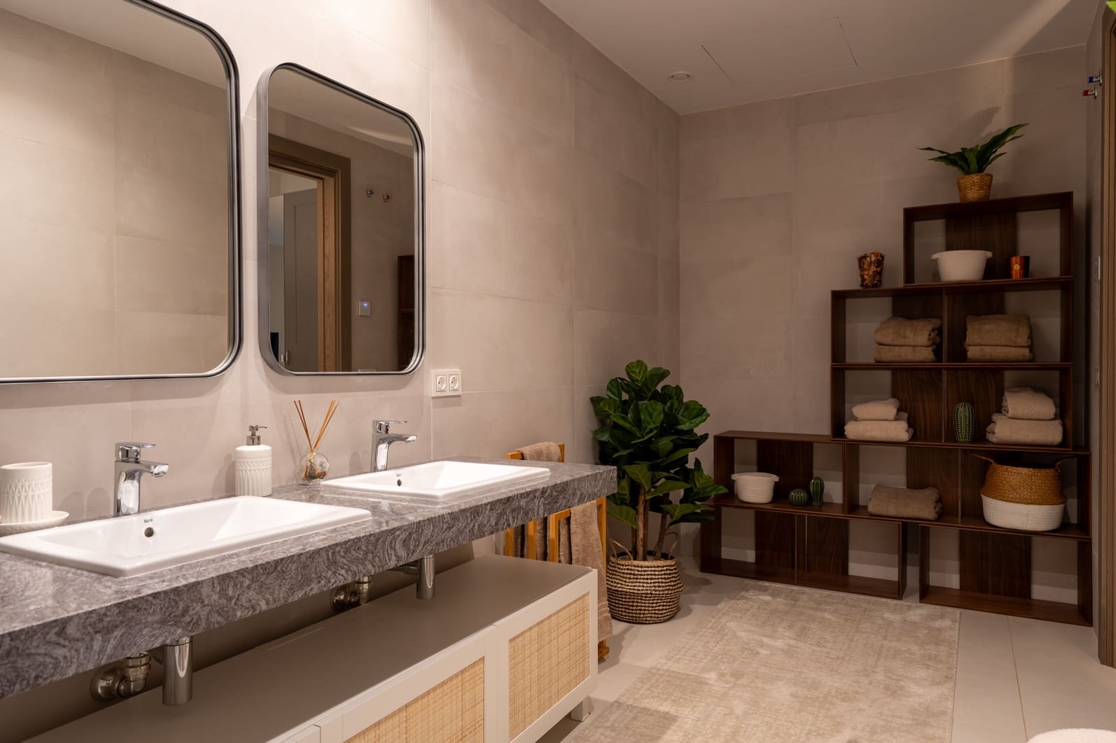 5 makuuhuone Huvila myytävänä paikassa Benahavis mukana uima-altaan - 4 150 000 € (Ref: 9393414)