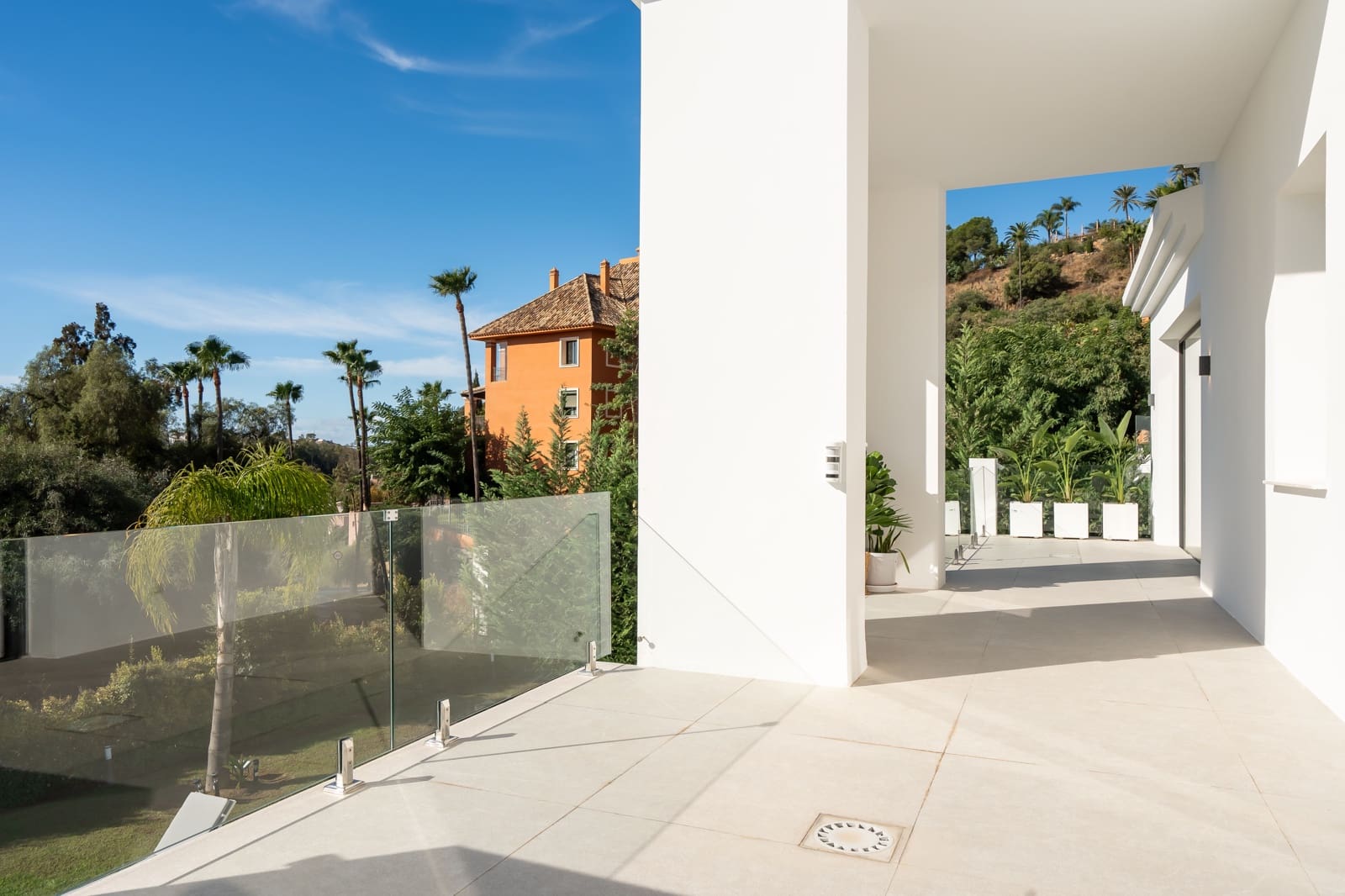 5 makuuhuone Huvila myytävänä paikassa Benahavis mukana uima-altaan - 4 150 000 € (Ref: 9393414)