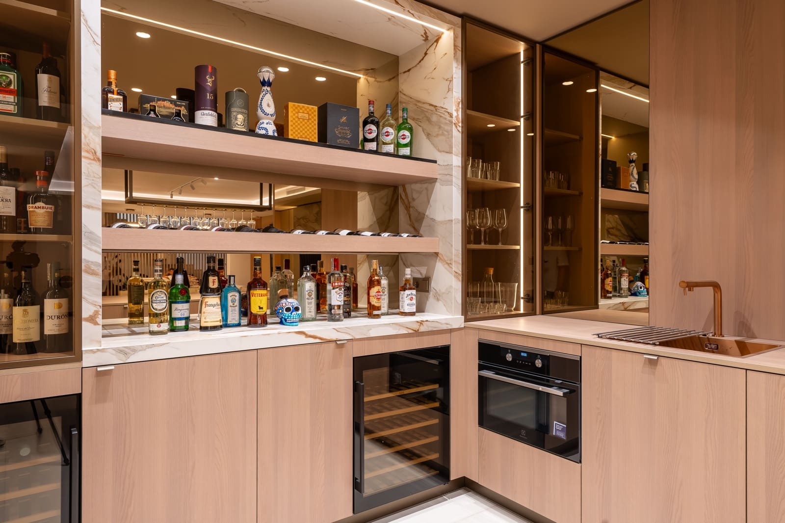 5 makuuhuone Huvila myytävänä paikassa Benahavis mukana uima-altaan - 4 150 000 € (Ref: 9393414)