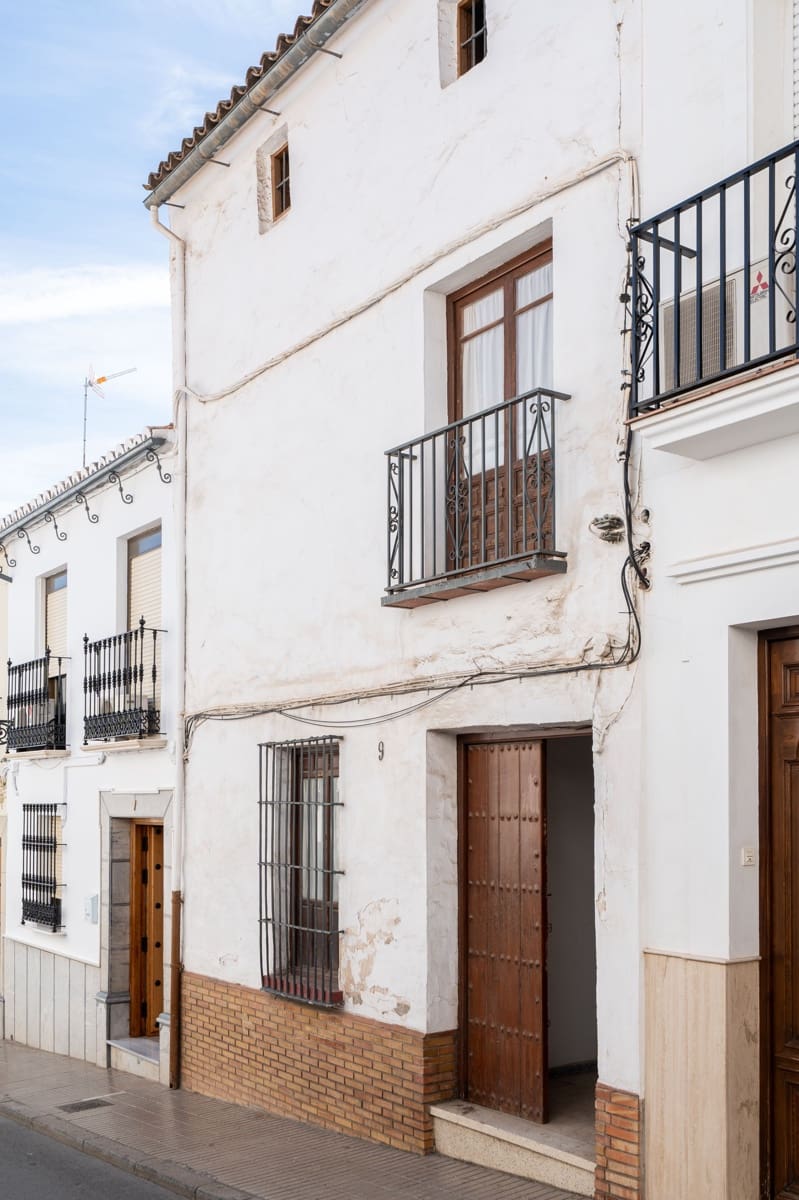 5 soverom Hus til salgs i Antequera - € 180 000 (Ref: 9395530)