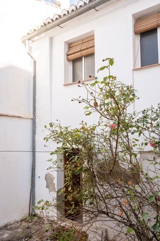 5 soveværelse Byhus til salg i Antequera - € 180.000 (Ref: 9395530)