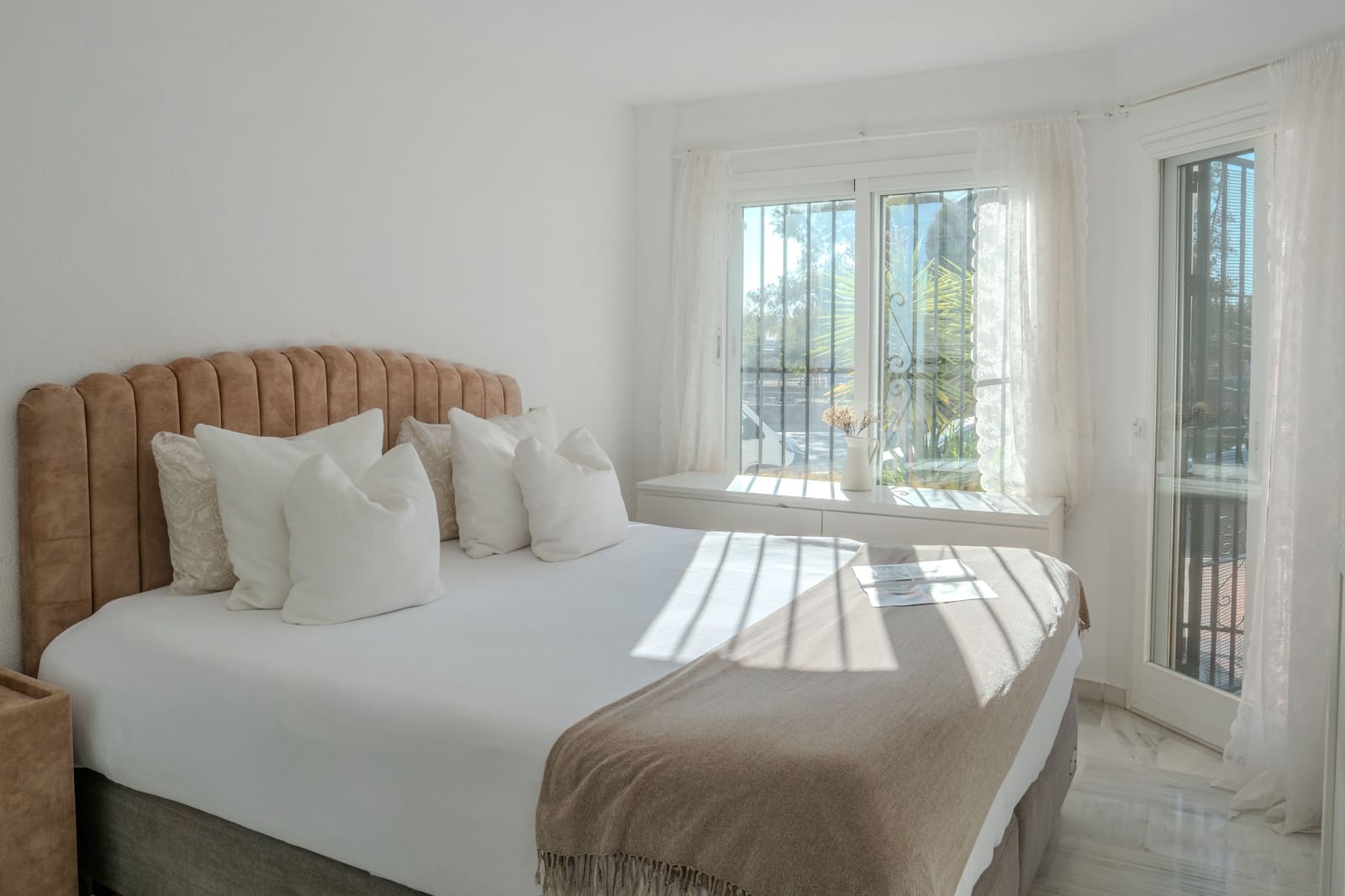 2 Zimmer Apartment zu verkaufen in Mijas Costa mit Pool - 299.000 € (Ref: 9396544)