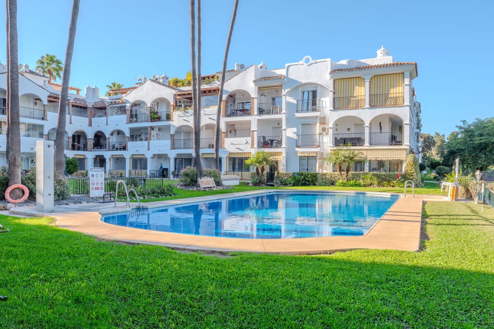 2 Zimmer Apartment zu verkaufen in Mijas Costa mit Pool - 299.000 € (Ref: 9396544)
