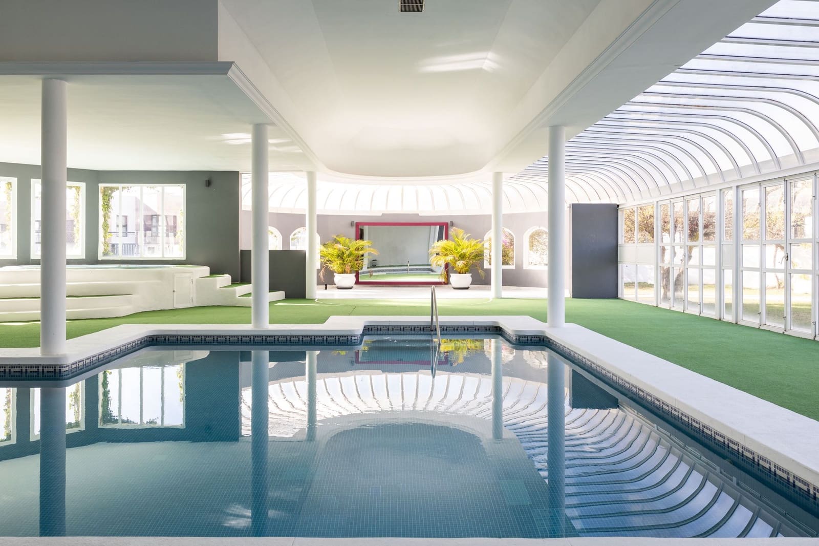 1 soverom Penthouse til salgs i Marbella med svømmebasseng - € 379 000 (Ref: 9396713)