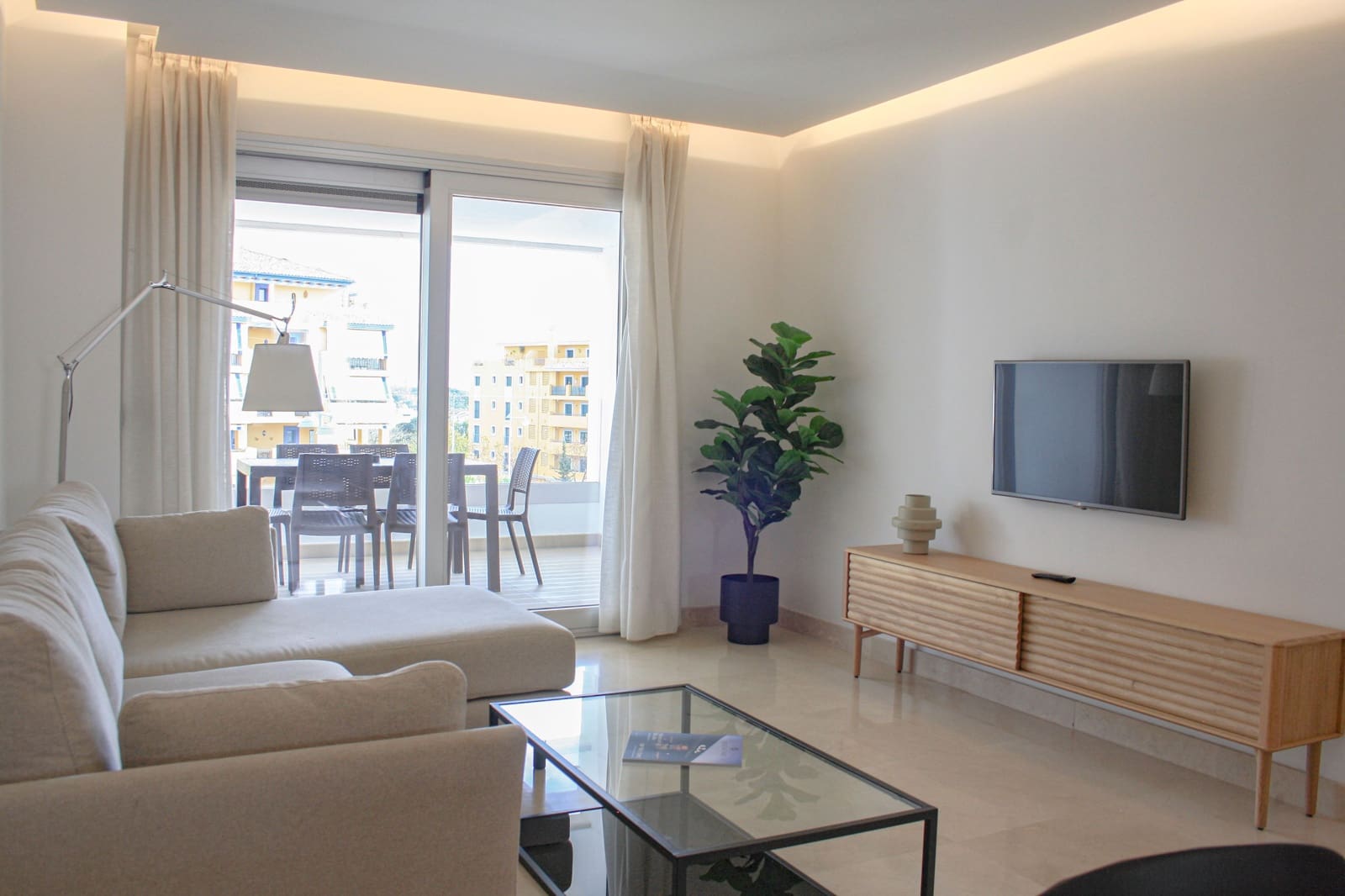 3 quarto Apartamento para venda em San Pedro de Alcantara com piscina - 769 000 € (Ref: 9396714)