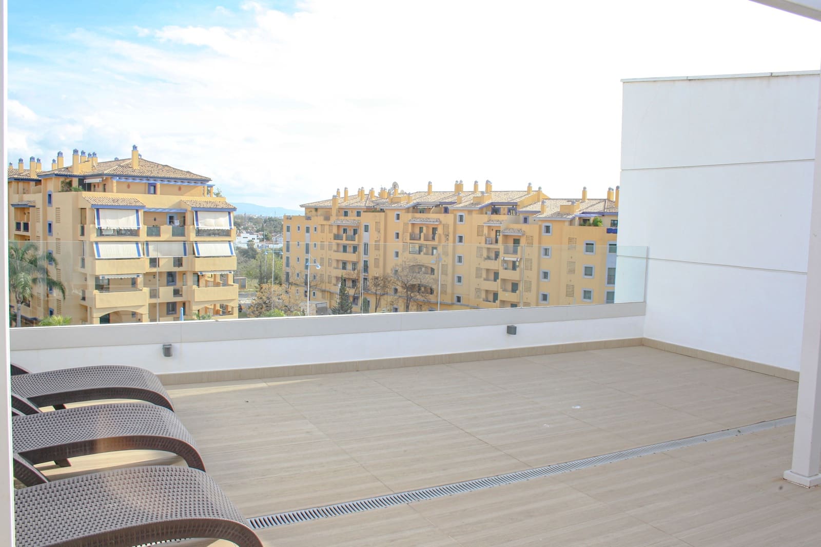 3 quarto Apartamento para venda em San Pedro de Alcantara com piscina - 769 000 € (Ref: 9396714)