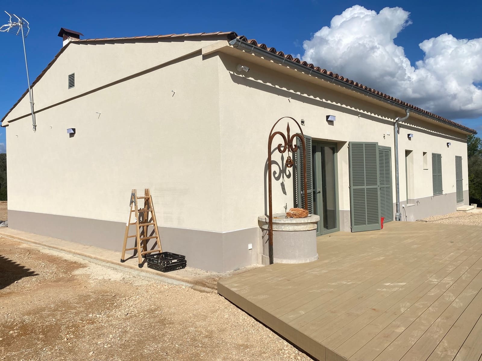 4 bedroom Townhouse for rent in Sencelles with pool - € 3,800 (Ref: 9396887)