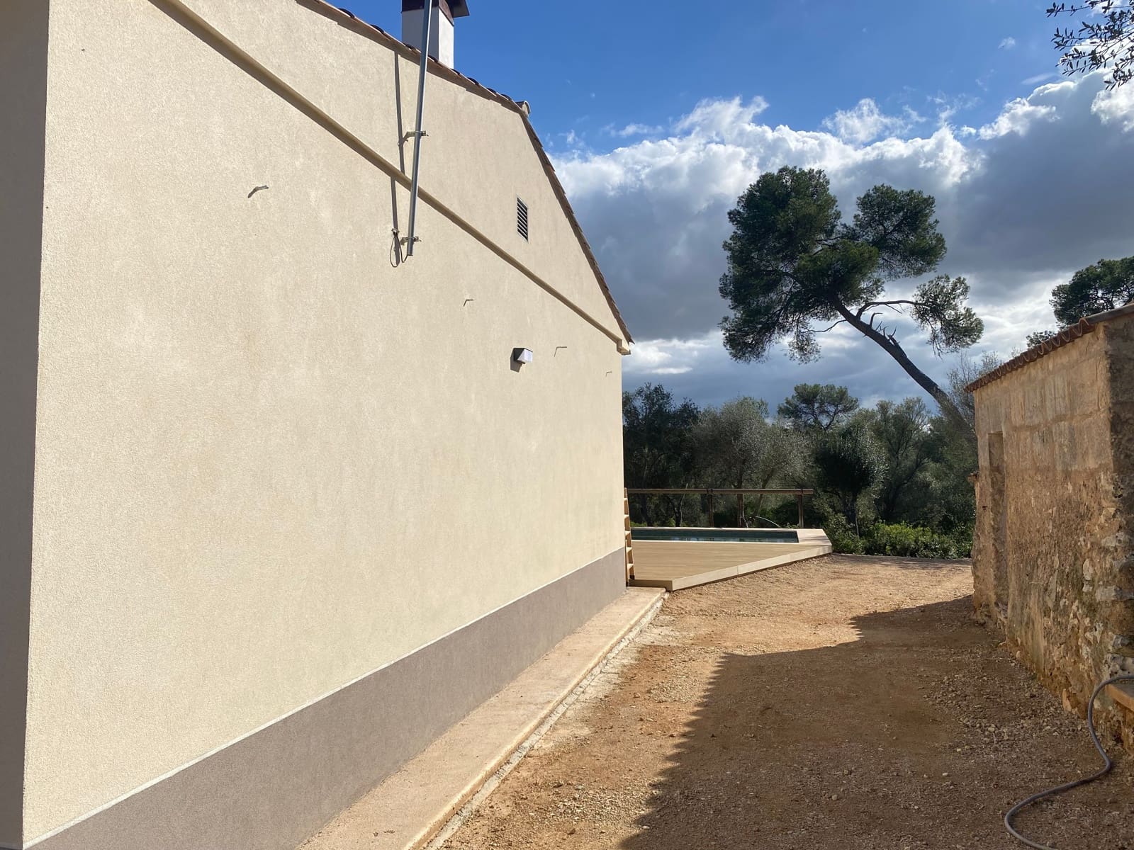 4 bedroom Townhouse for rent in Sencelles with pool - € 3,800 (Ref: 9396887)