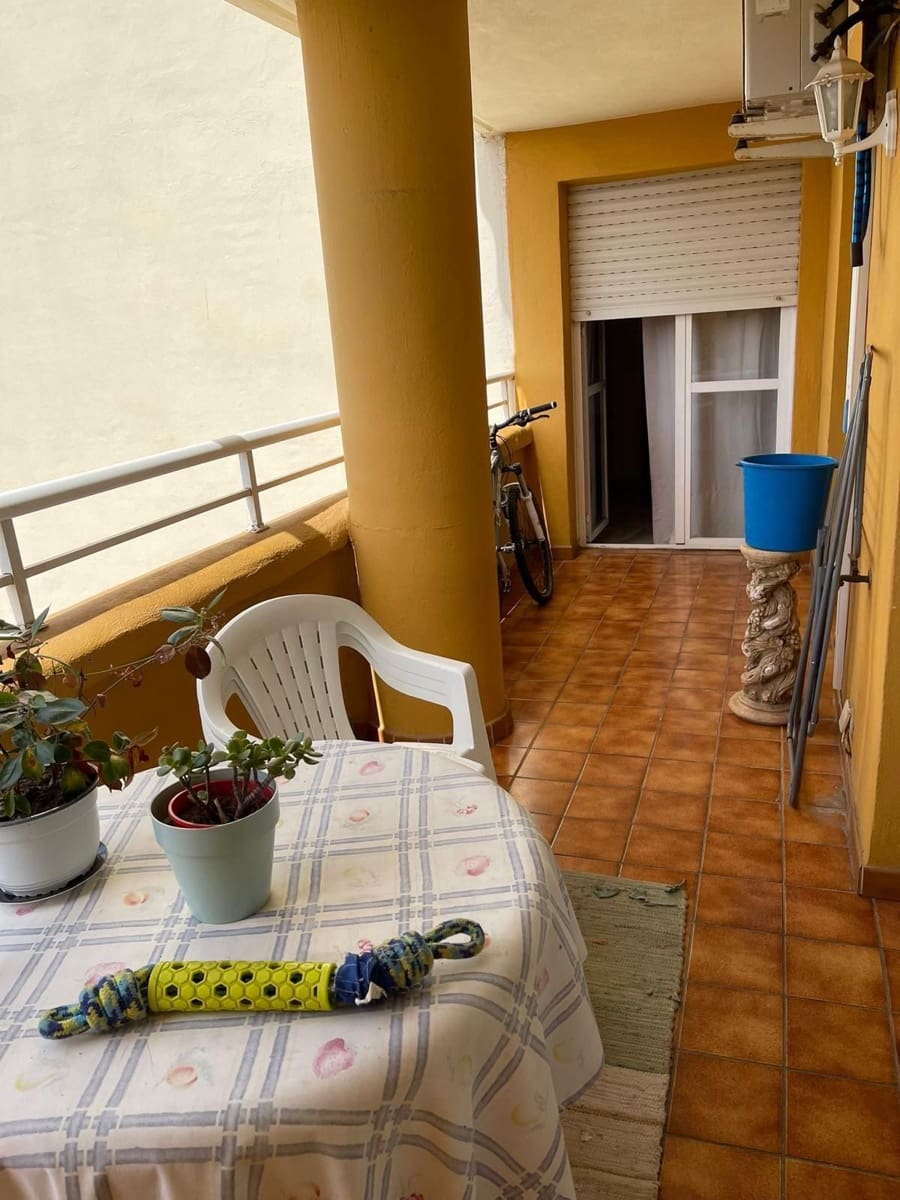 3 soveværelse Lejlighed til salg i Marbella - € 349.900 (Ref: 9399963)