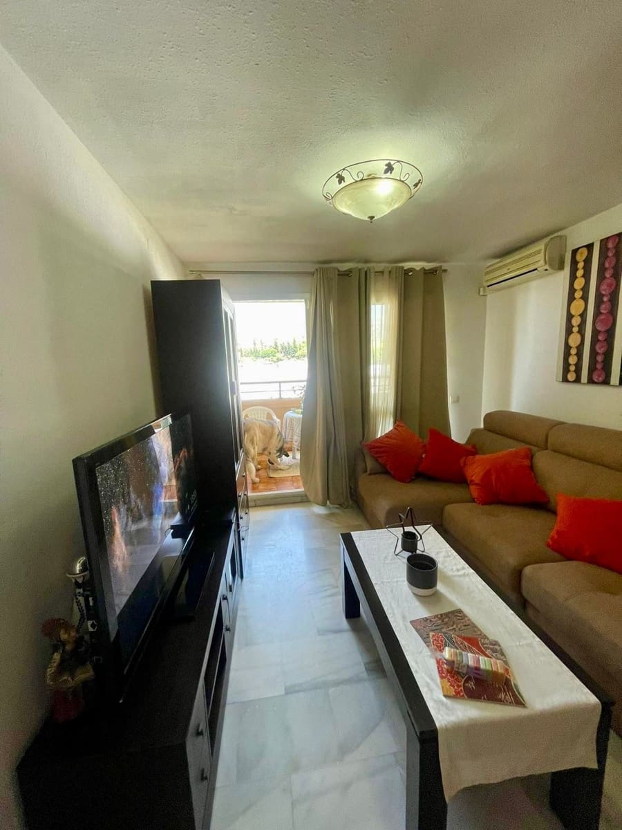 3 soveværelse Lejlighed til salg i Marbella - € 349.900 (Ref: 9399963)