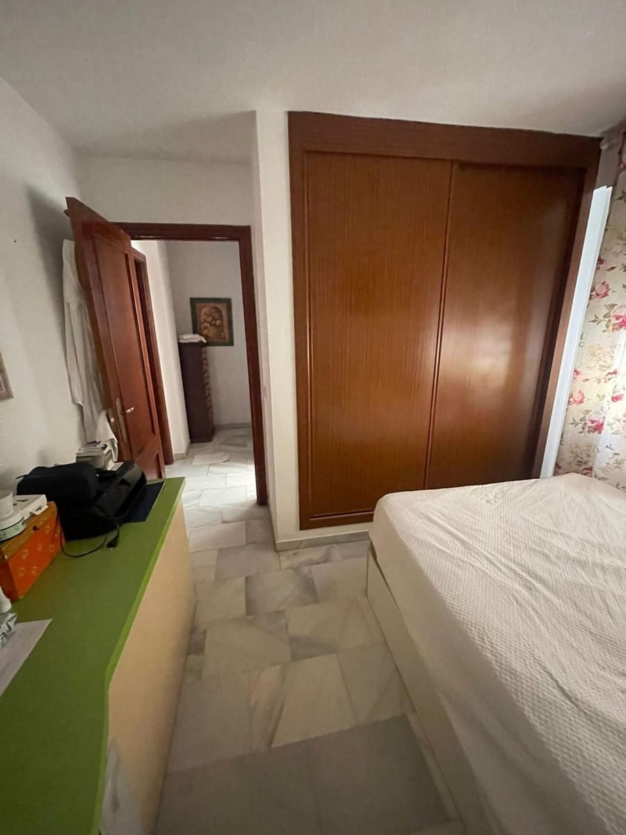 3 soveværelse Lejlighed til salg i Marbella - € 349.900 (Ref: 9399963)