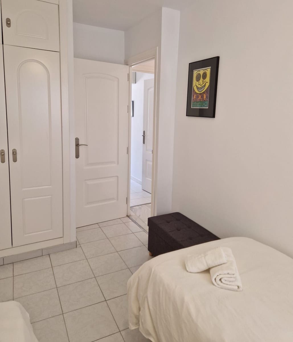 2 bedroom Apartment for rent in Fuengirola - € 1,100 (Ref: 9399964)