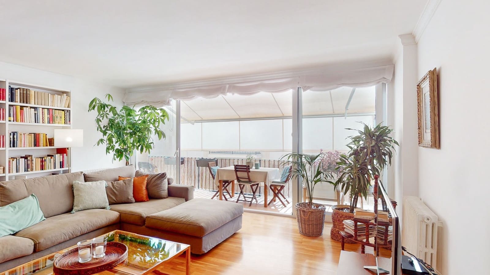 3 bedroom Apartment for rent in Palma de Mallorca - € 2,900 (Ref: 9400047)