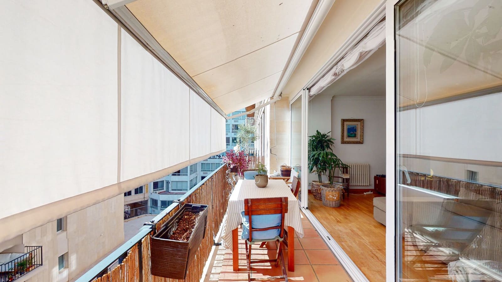 3 bedroom Apartment for rent in Palma de Mallorca - € 2,900 (Ref: 9400047)