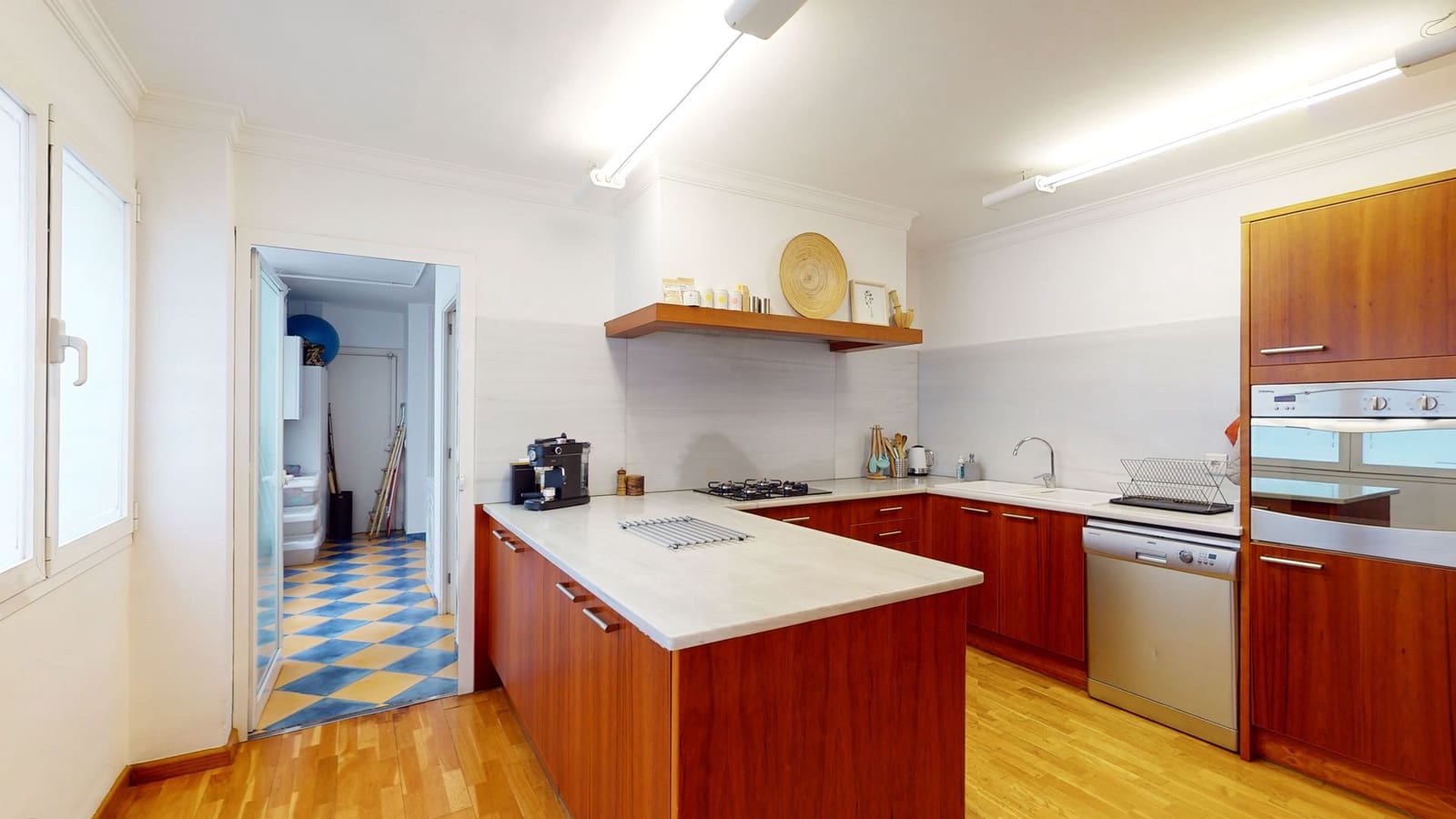 3 bedroom Apartment for rent in Palma de Mallorca - € 2,900 (Ref: 9400047)