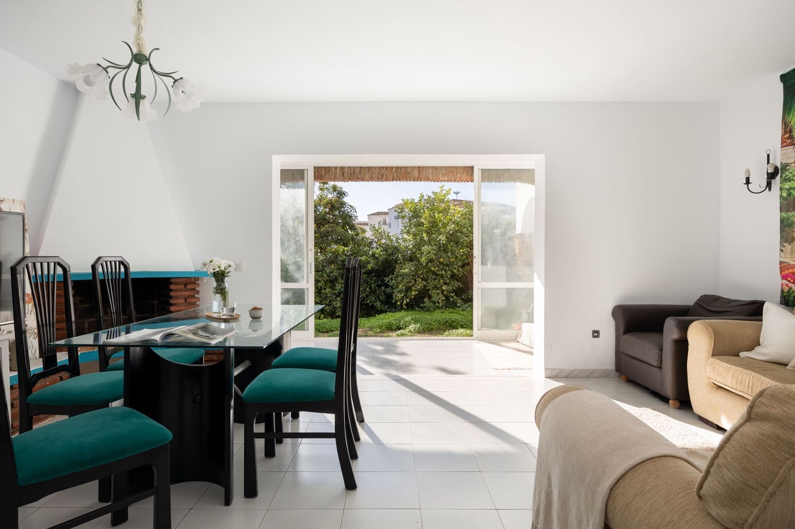 4 makuuhuone Omakotitalo myytävänä paikassa Mijas Costa mukana uima-altaan - 450 000 € (Ref: 9400907)