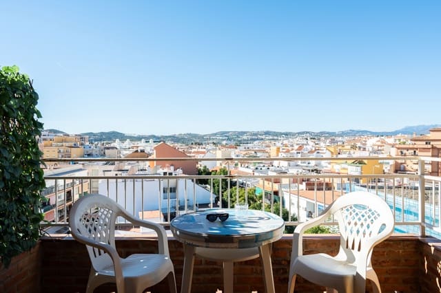 3 sovrum Lägenhet till salu i Centro ciudad, Fuengirola - 256 000 € (Ref: 9409177)