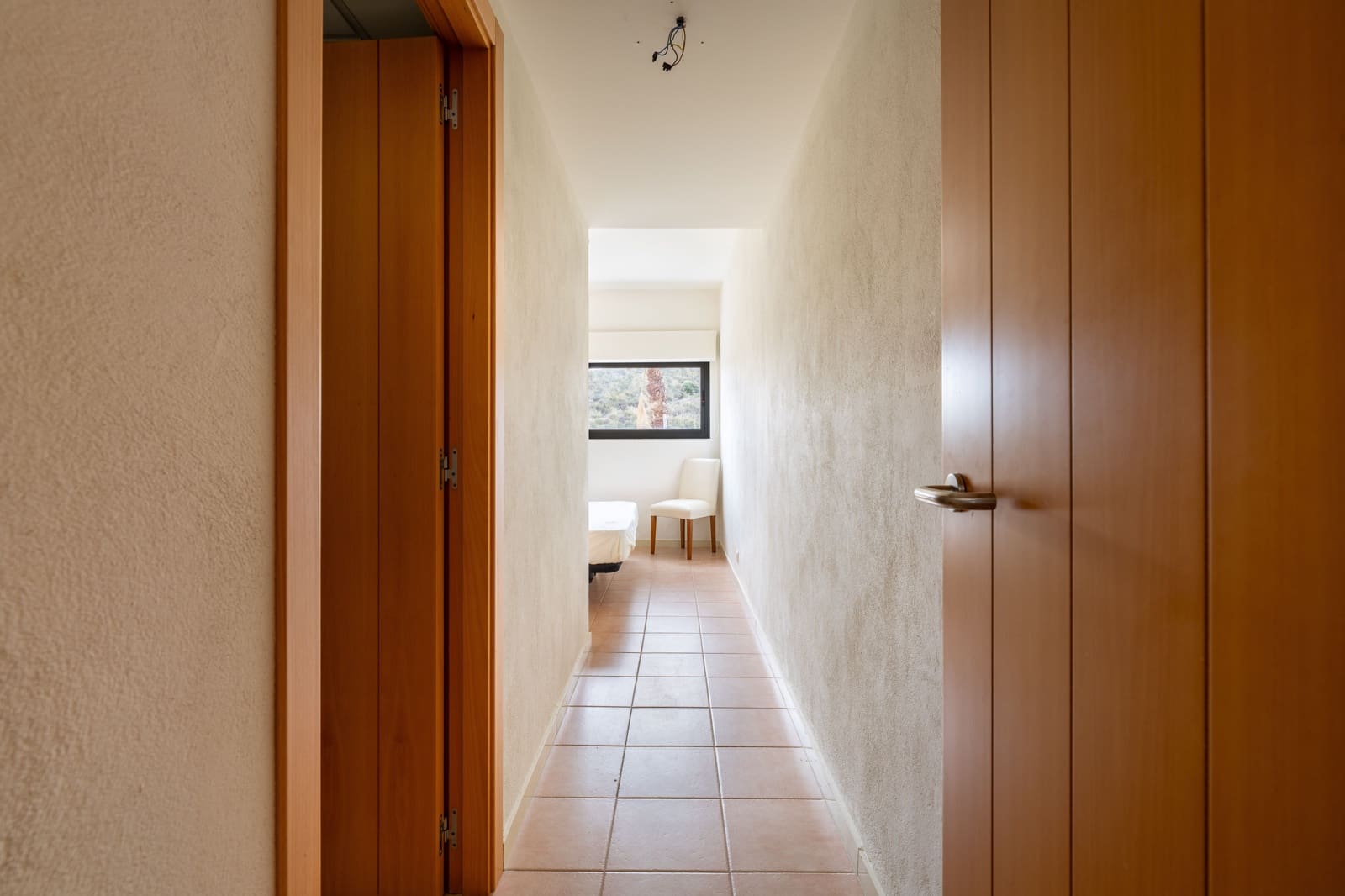 2 bedroom Apartment for sale in Almeria city with pool - € 175,000 (Ref: 9409385)