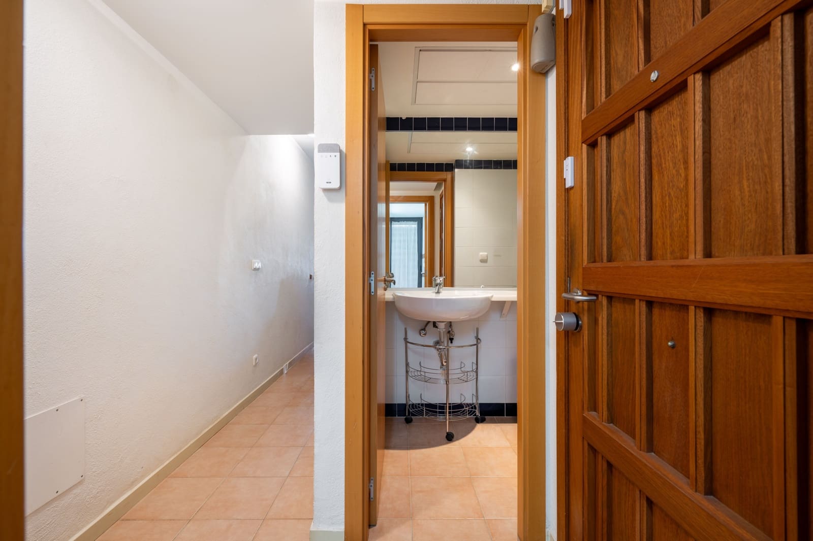 2 bedroom Apartment for sale in Almeria city with pool - € 175,000 (Ref: 9409385)