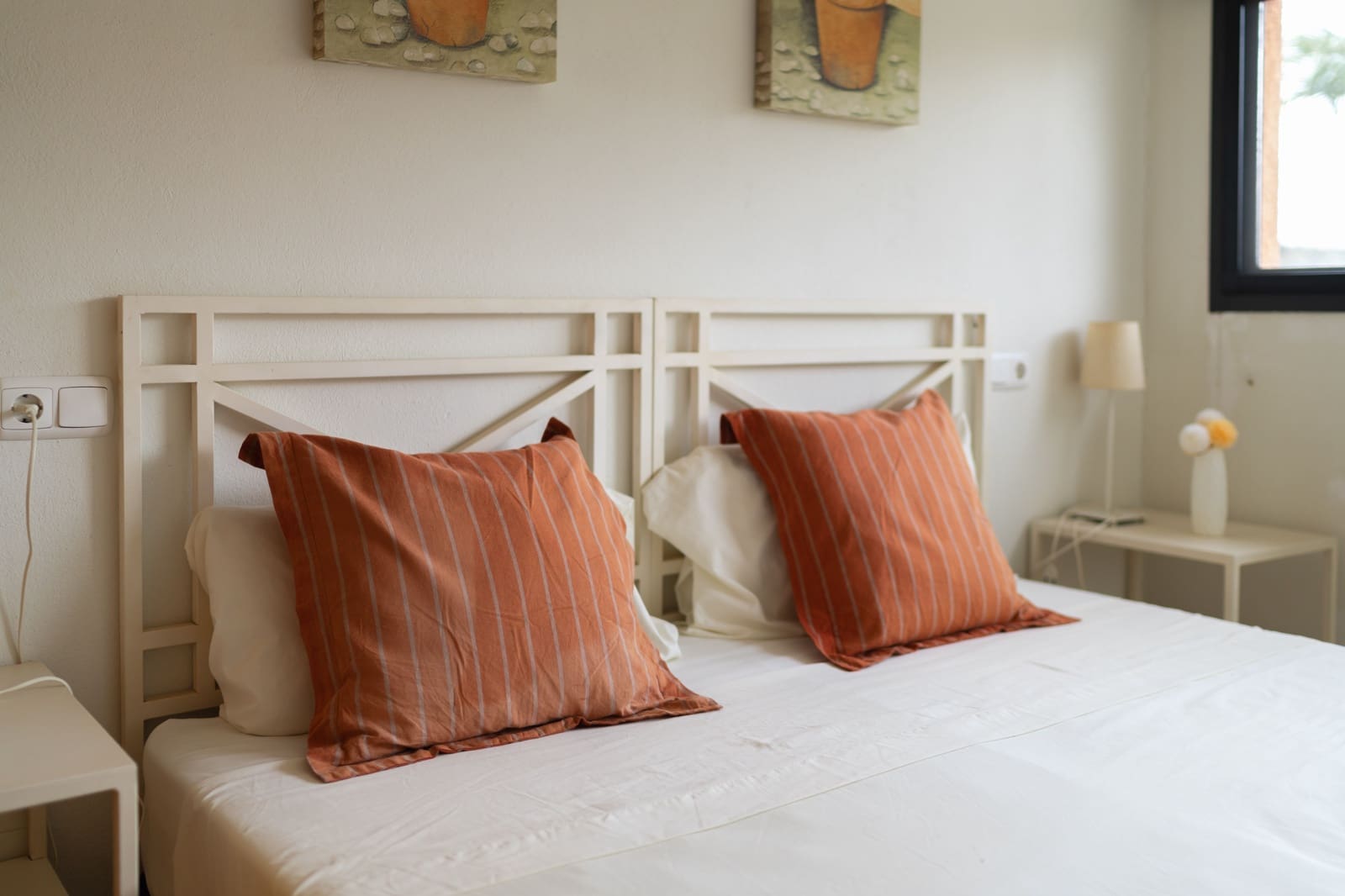 2 bedroom Apartment for sale in Almeria city with pool - € 175,000 (Ref: 9409385)