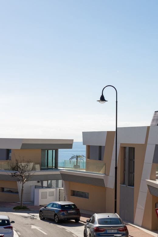 3 sypialnia Dom do wynajęcia w Mijas Costa z basenem - 3 500 € (Ref: 9409932)