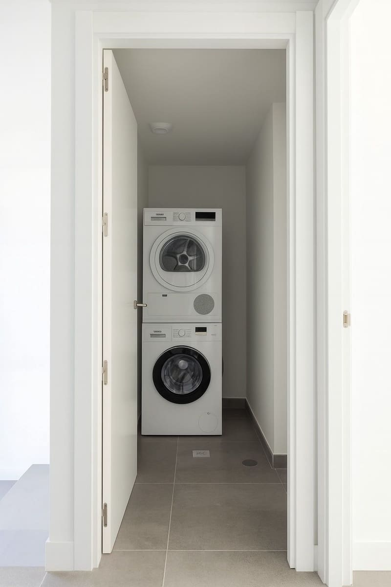 3 sypialnia Dom do wynajęcia w Mijas Costa z basenem - 3 500 € (Ref: 9409932)