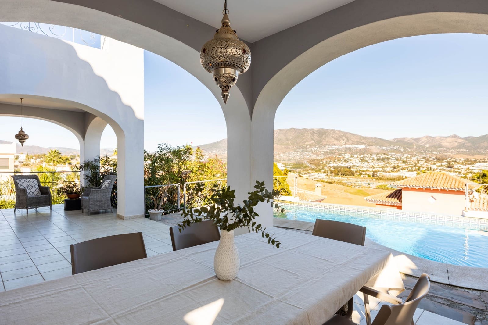 6 chambre Maison de Ville à vendre à Mijas avec piscine - 998 000 € (Ref: 9409933)