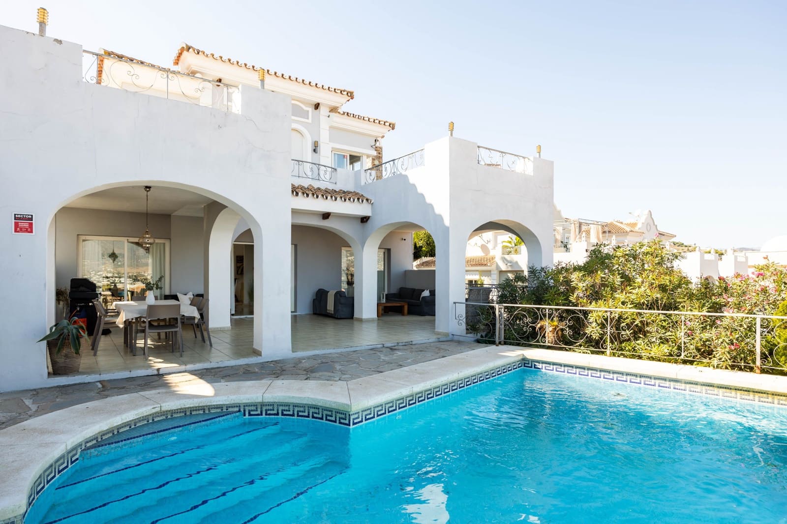 6 chambre Maison de Ville à vendre à Mijas avec piscine - 998 000 € (Ref: 9409933)