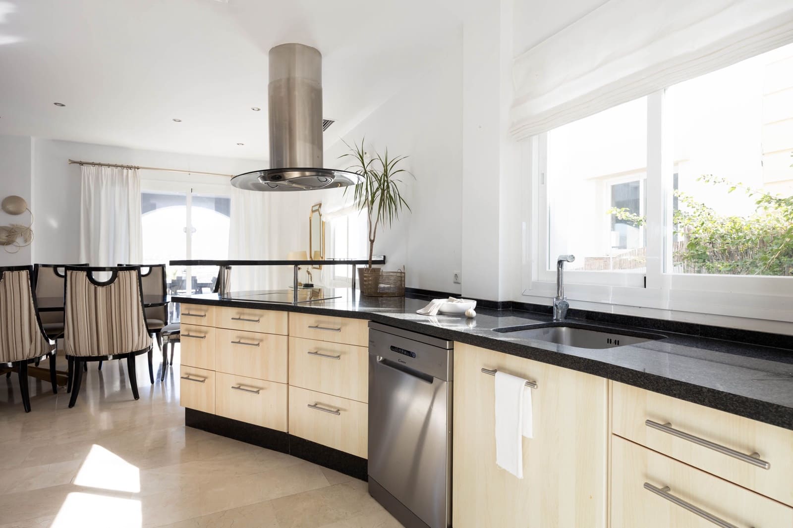 6 chambre Maison de Ville à vendre à Mijas avec piscine - 998 000 € (Ref: 9409933)