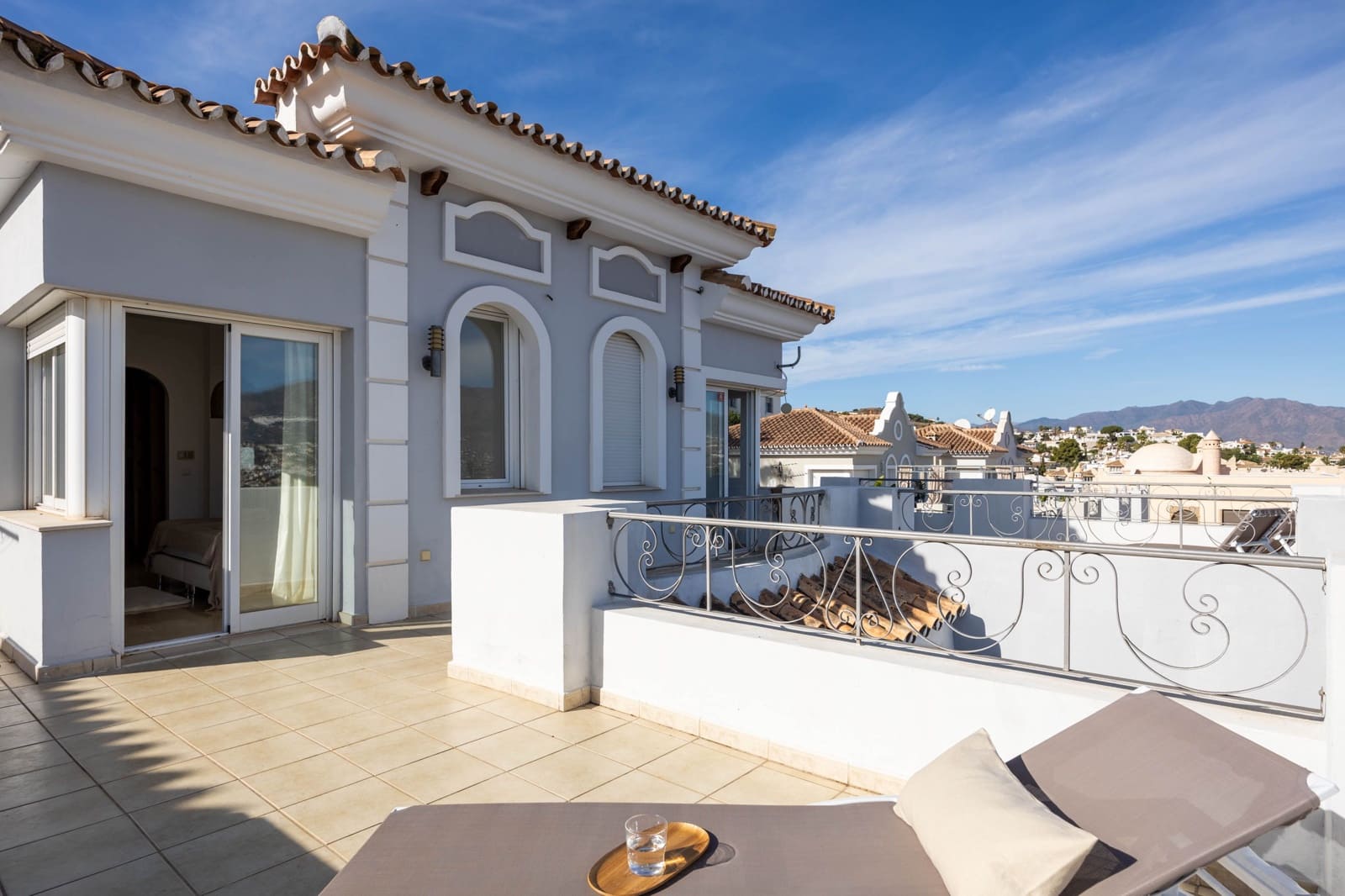 6 chambre Maison de Ville à vendre à Mijas avec piscine - 998 000 € (Ref: 9409933)