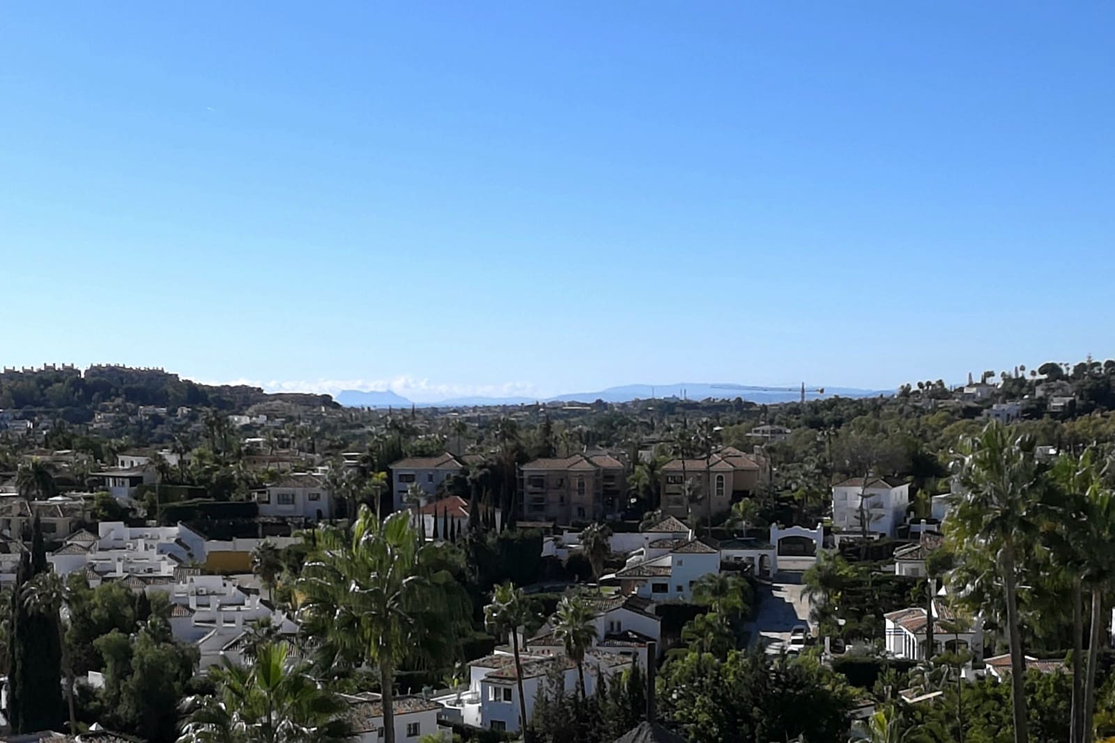 2 soverom Penthouse til salgs i Marbella med svømmebasseng - € 995 000 (Ref: 9411325)