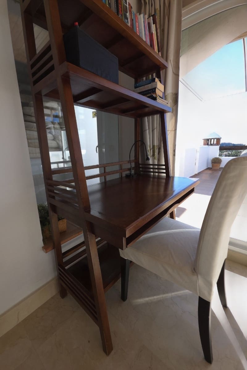 2 soverom Penthouse til salgs i Marbella med svømmebasseng - € 995 000 (Ref: 9411325)