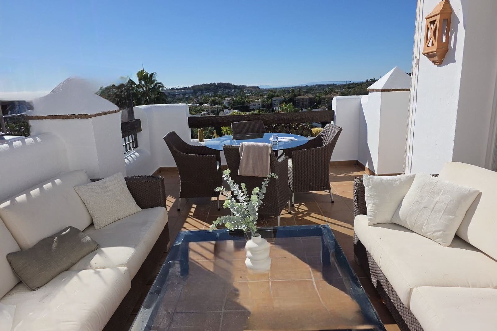 2 soverom Penthouse til salgs i Marbella med svømmebasseng - € 995 000 (Ref: 9411325)