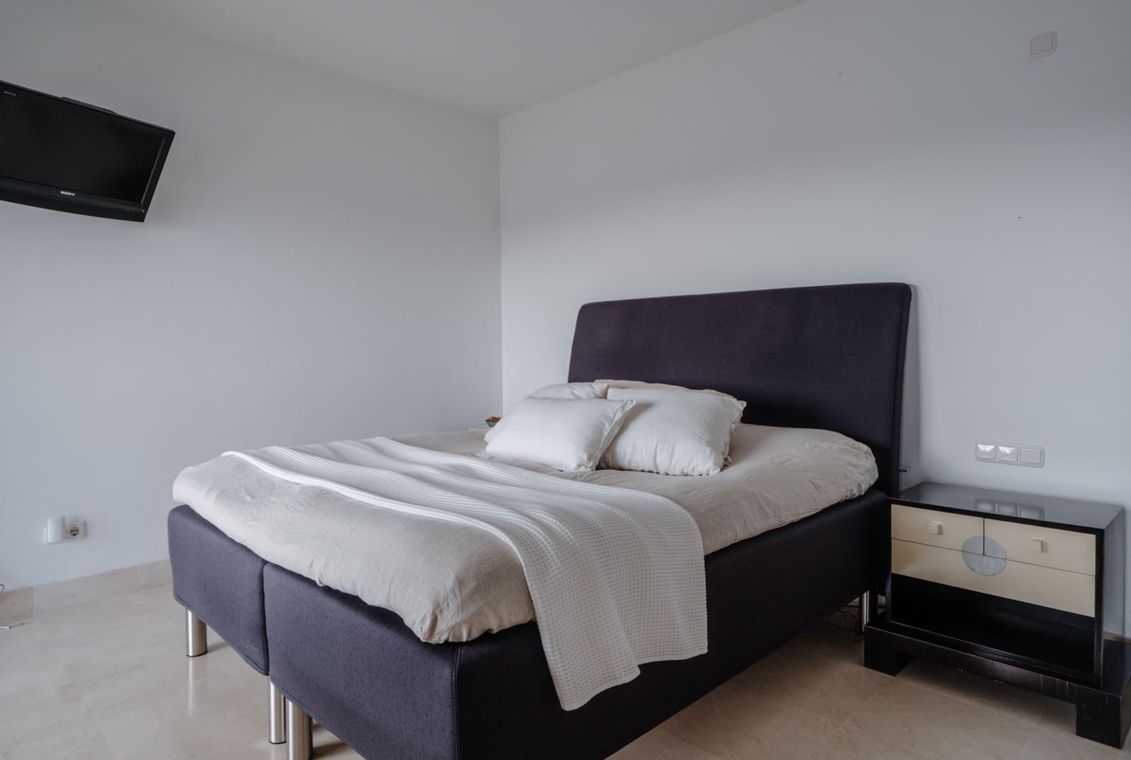 2 sovrum Takvåning till salu i Marbella med pool - 895 000 € (Ref: 9411325)