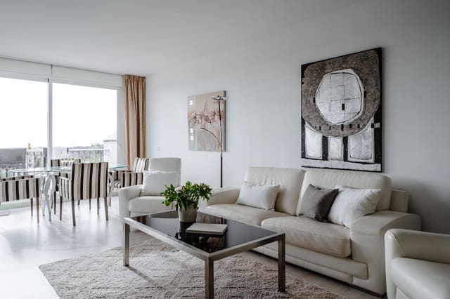 2 soveværelse Penthouse til salg i Los Naranjos, Marbella med swimmingpool - € 895.000 (Ref: 9411325)