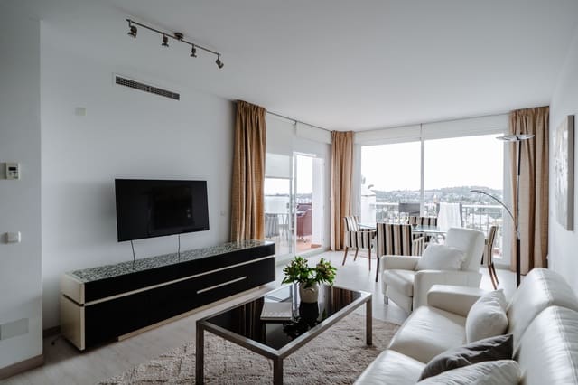 2 soveværelse Penthouse til salg i Los Naranjos, Marbella med swimmingpool - € 895.000 (Ref: 9411325)