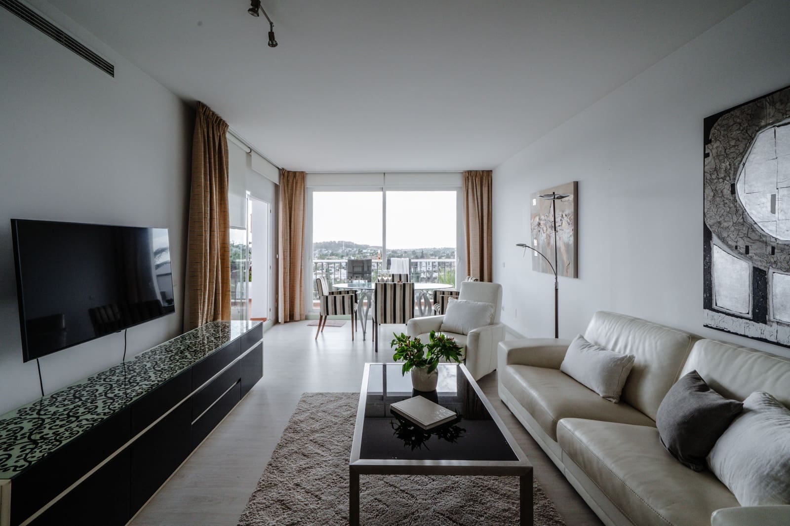 2 sovrum Takvåning till salu i Marbella med pool - 895 000 € (Ref: 9411325)