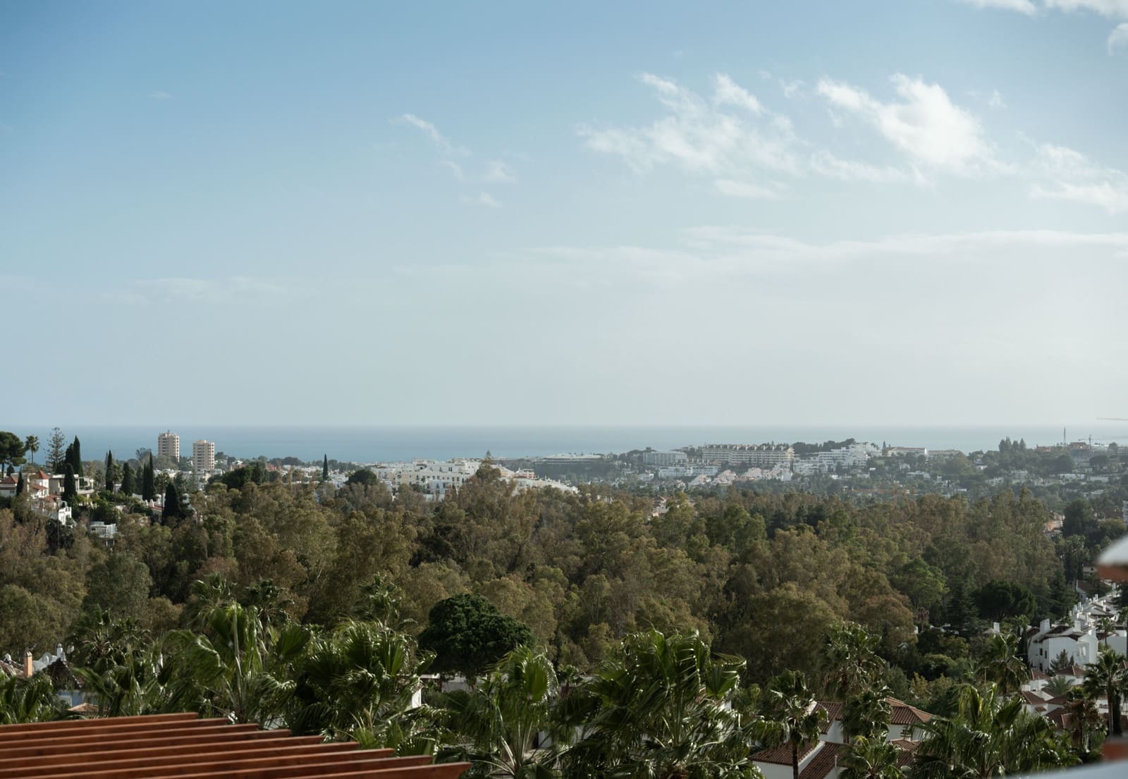 2 sovrum Takvåning till salu i Marbella med pool - 895 000 € (Ref: 9411325)