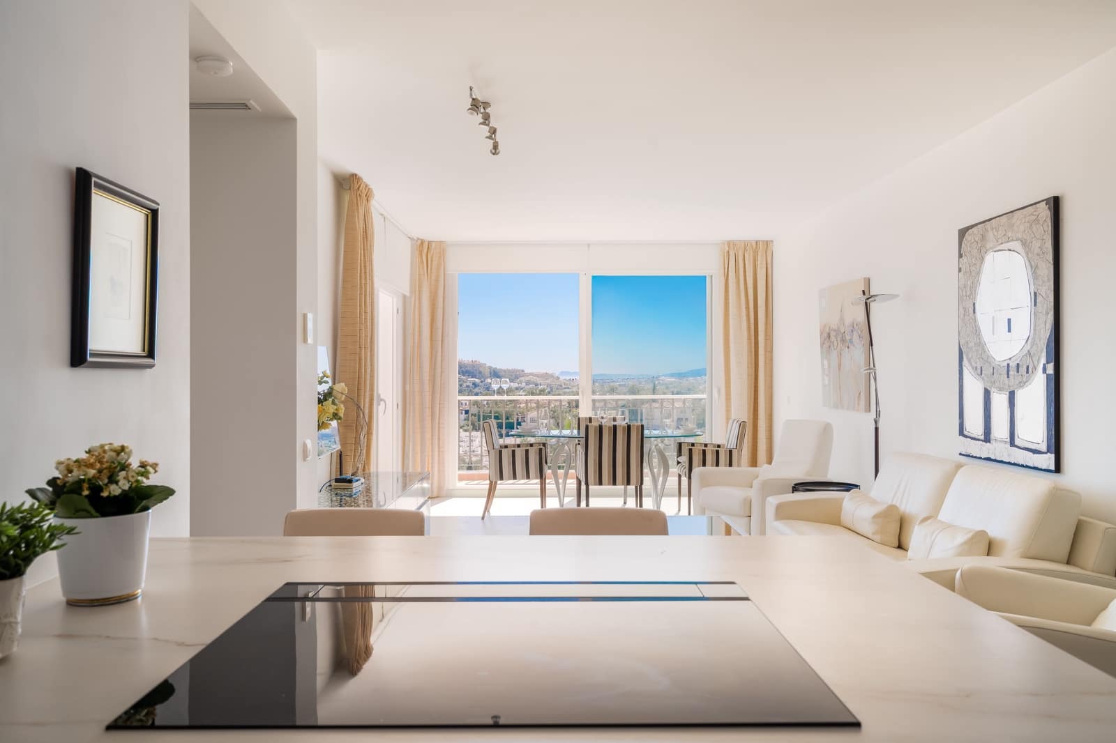 2 soveværelse Lejlighed til salg i Marbella med swimmingpool - € 895.000 (Ref: 9411325)