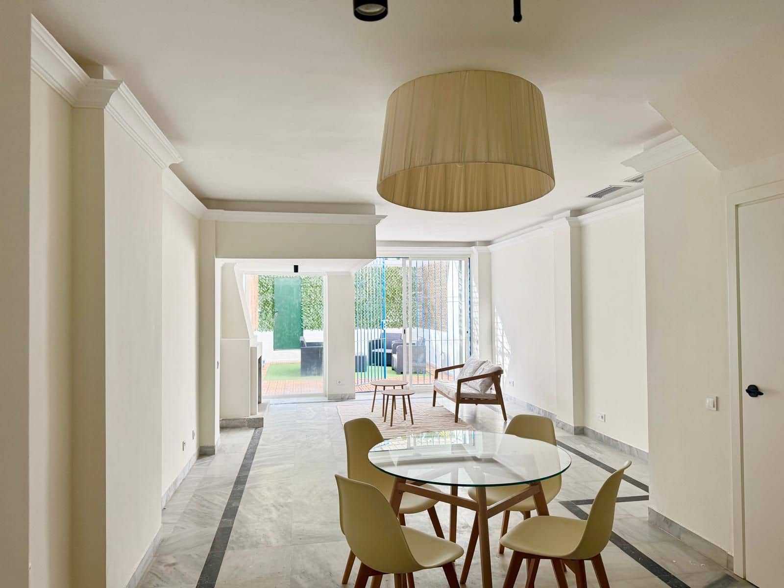 3 quarto Apartamento para venda em Marbella com piscina - 849 000 € (Ref: 9412678)