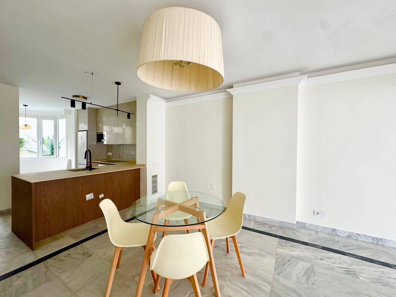 3 quarto Apartamento para venda em Marbella com piscina - 849 000 € (Ref: 9412678)