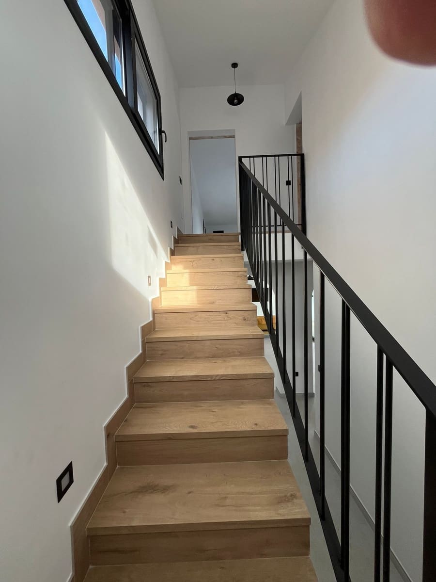 5 bedroom Villa for sale in Mijas Costa with pool - € 1,099,000 (Ref: 9412942)