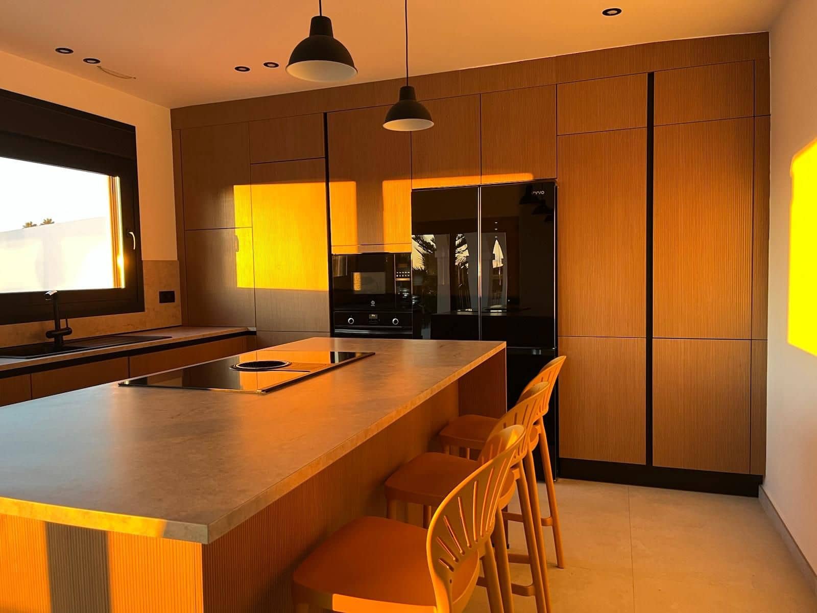 5 bedroom Villa for sale in Mijas Costa with pool - € 1,099,000 (Ref: 9412942)