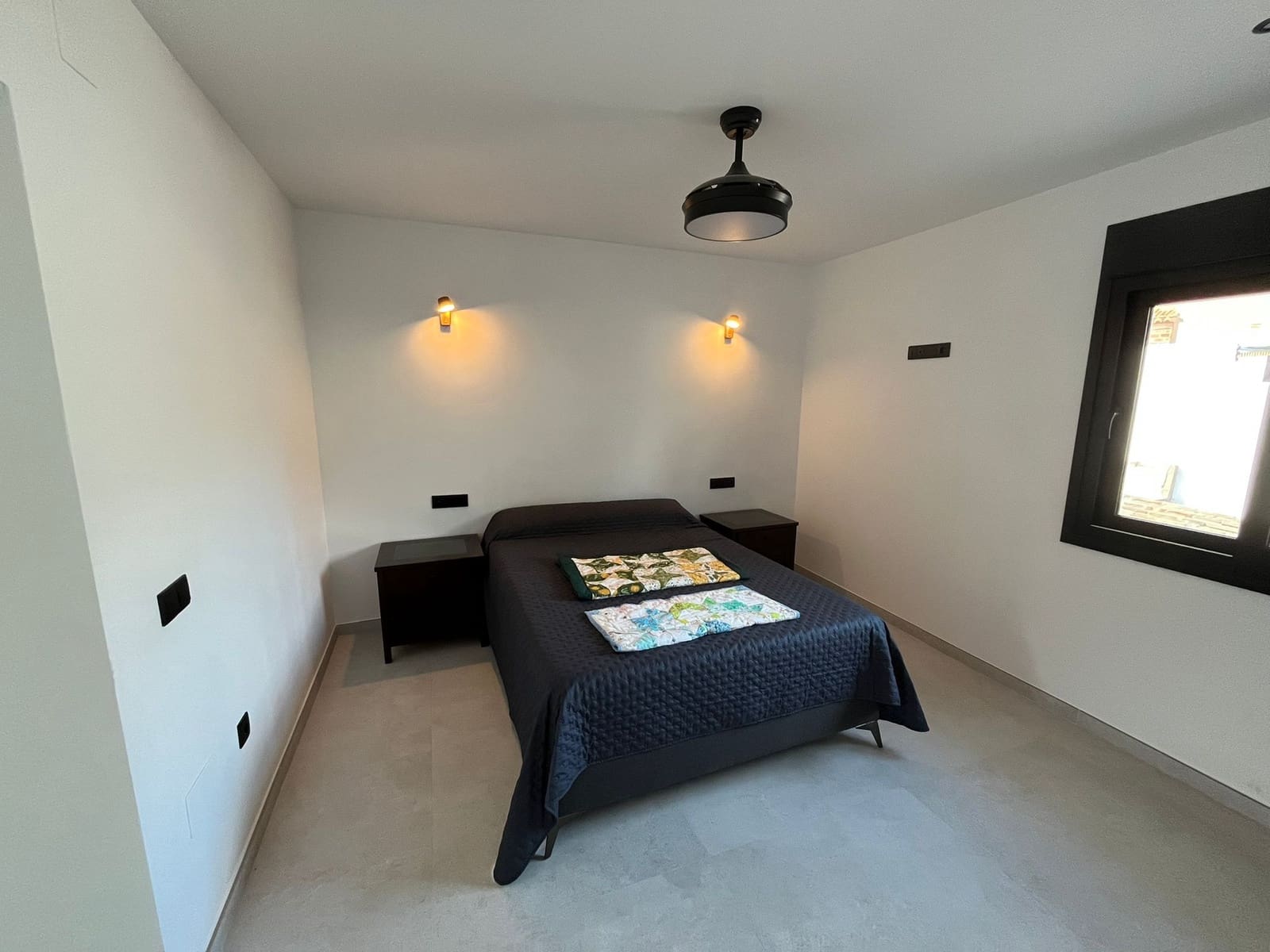 5 bedroom Villa for sale in Mijas Costa with pool - € 1,099,000 (Ref: 9412942)