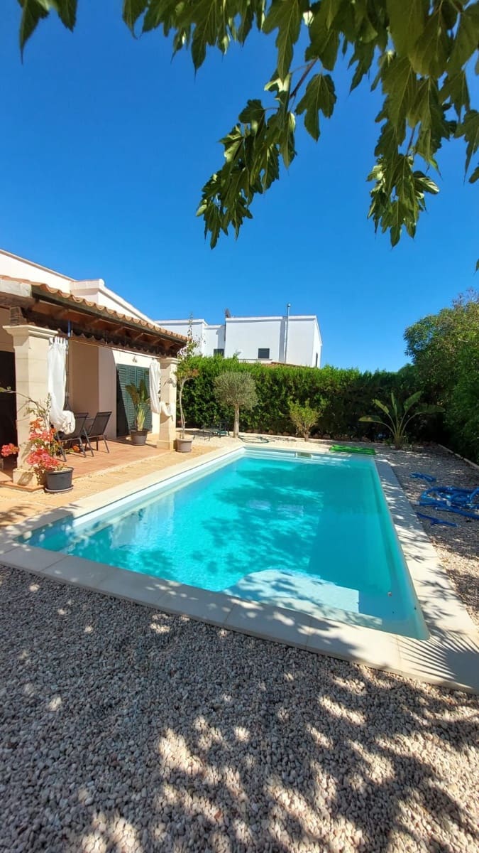 2 sovrum Hus att hyra i Campos med pool - 2 000 € (Ref: 9414939)