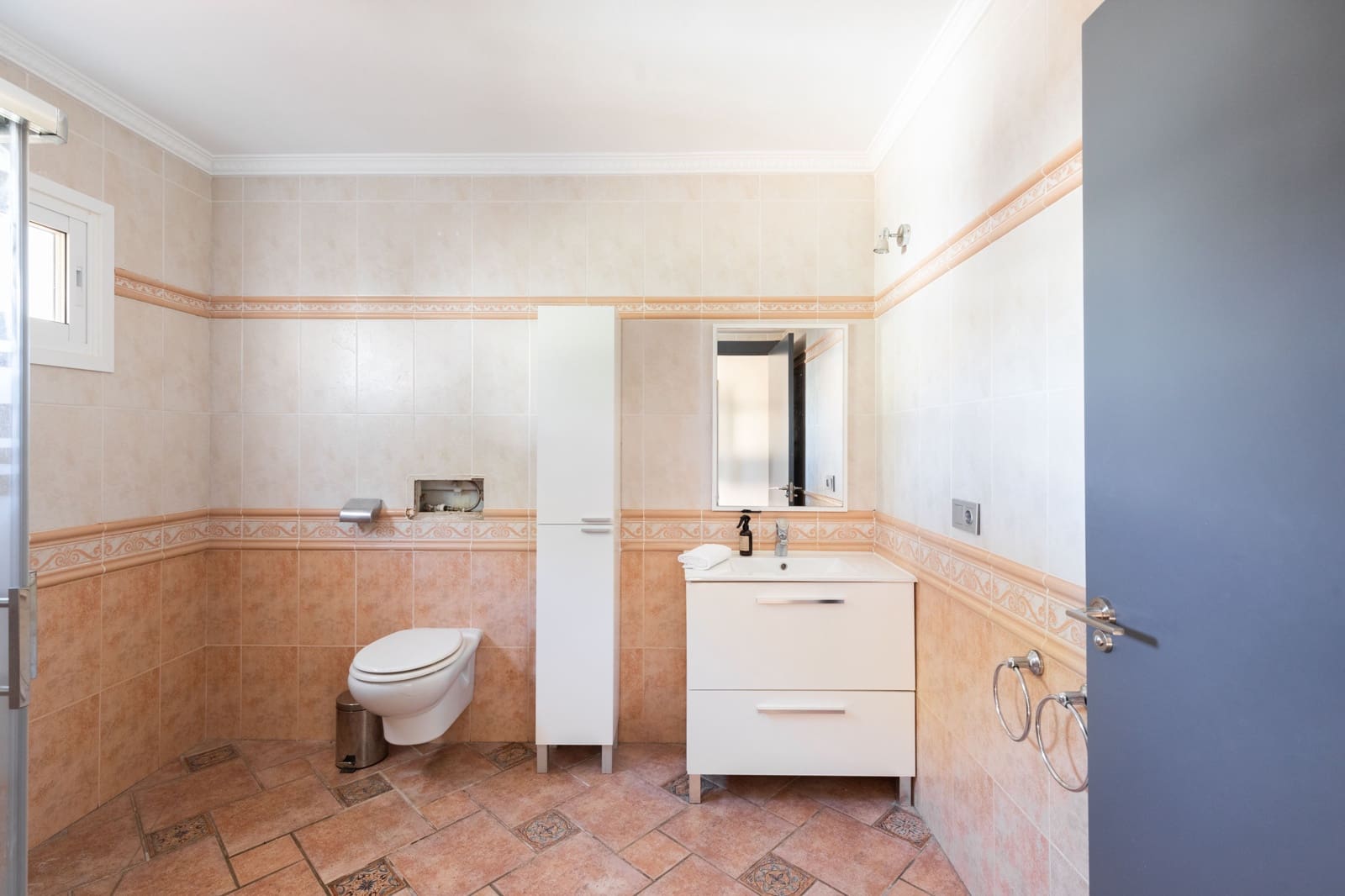 5 soverom Villa til salgs i Torremolinos med svømmebasseng - € 965 000 (Ref: 9415245)