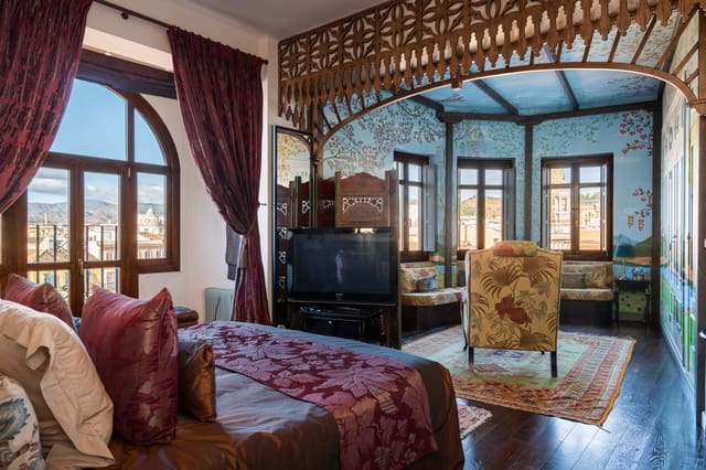 3 bedroom Apartment for sale in Centro Historico, Málaga city - € 895,000 (Ref: 9416186)