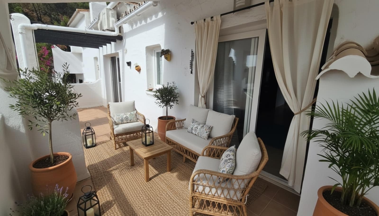 3 makuuhuone Kattohuoneisto myytävänä paikassa Benahavis mukana uima-altaan - 399 000 € (Ref: 9417739)